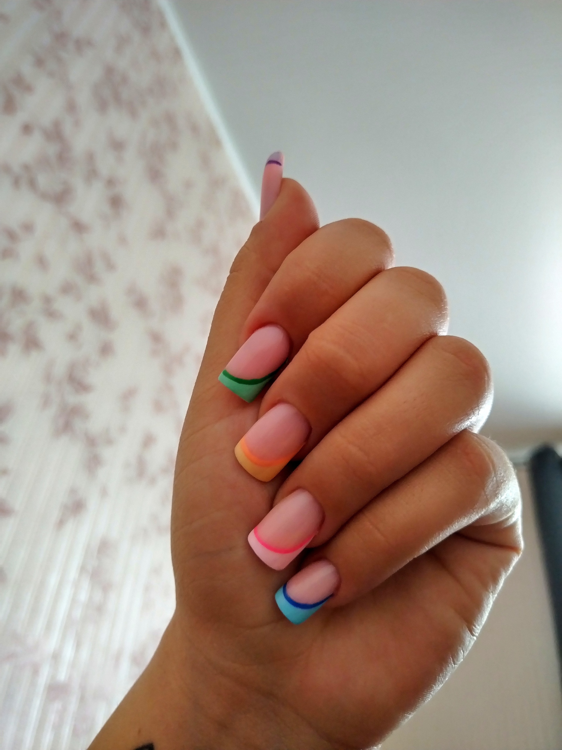 Stilnoye_nail_mesto, Лобкова, 2, Екатеринбург — 2ГИС