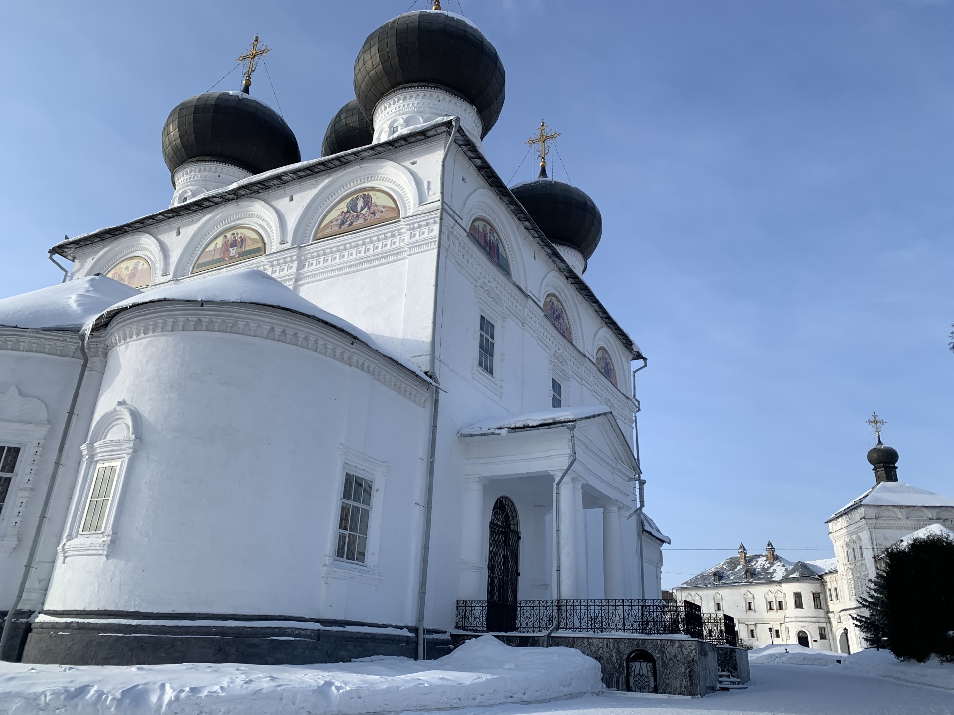 Свято-Успенский Трифонов мужской монастырь, улица Горбачёва, 4, Киров — 2ГИС