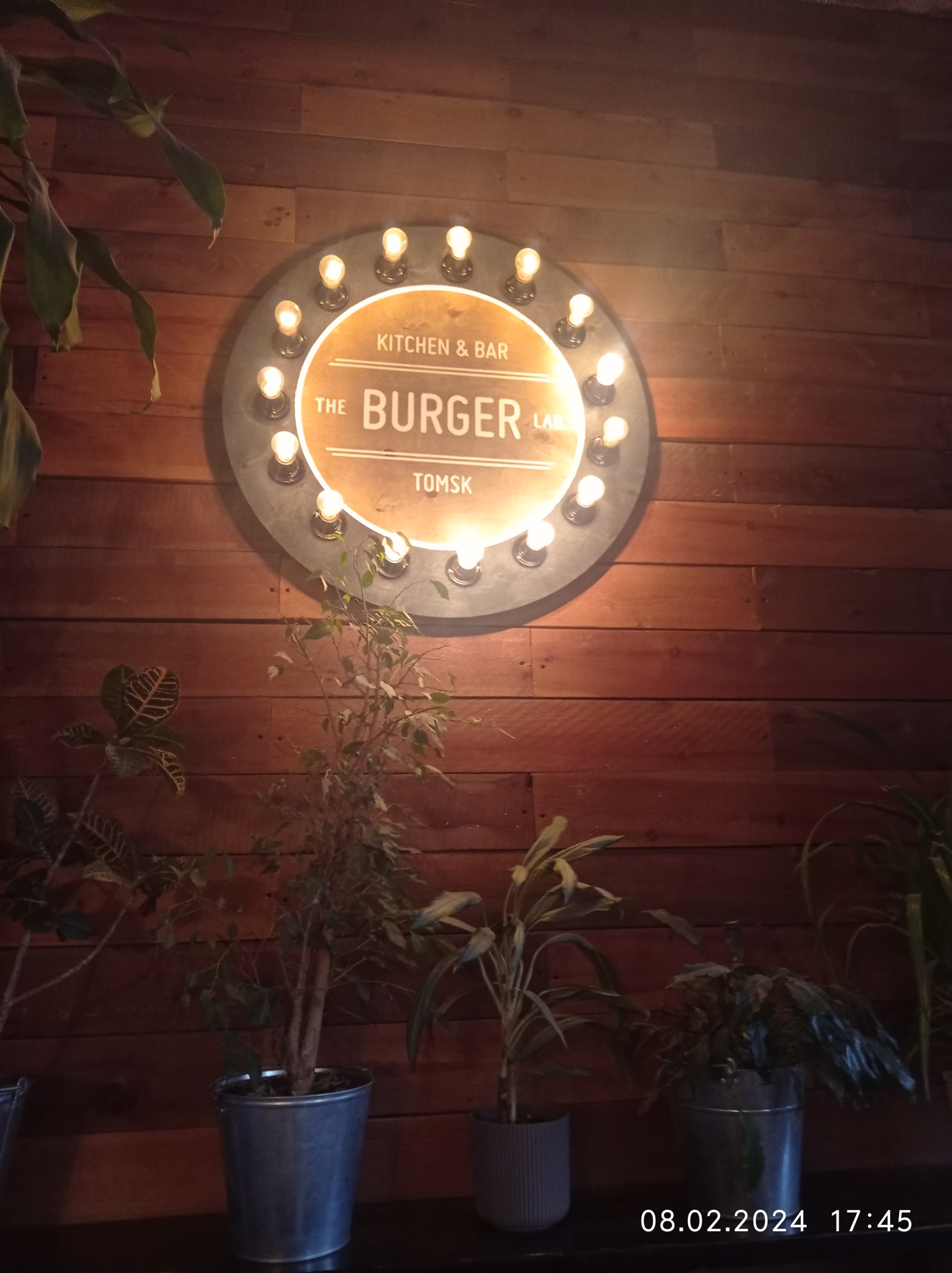 The burger lab, гастробар, Розы Люксембург, 16, Томск — 2ГИС