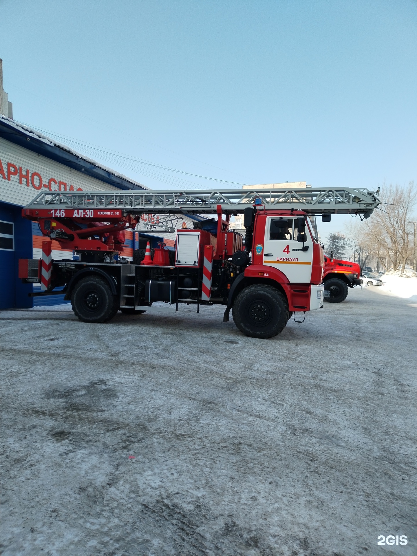 4 Пожарно-спасательная часть, 1 Пожарно-спасательный отряд ФПС ГПС Главного  управления МЧС России по Алтайскому краю, Юрина, 221, Барнаул — 2ГИС