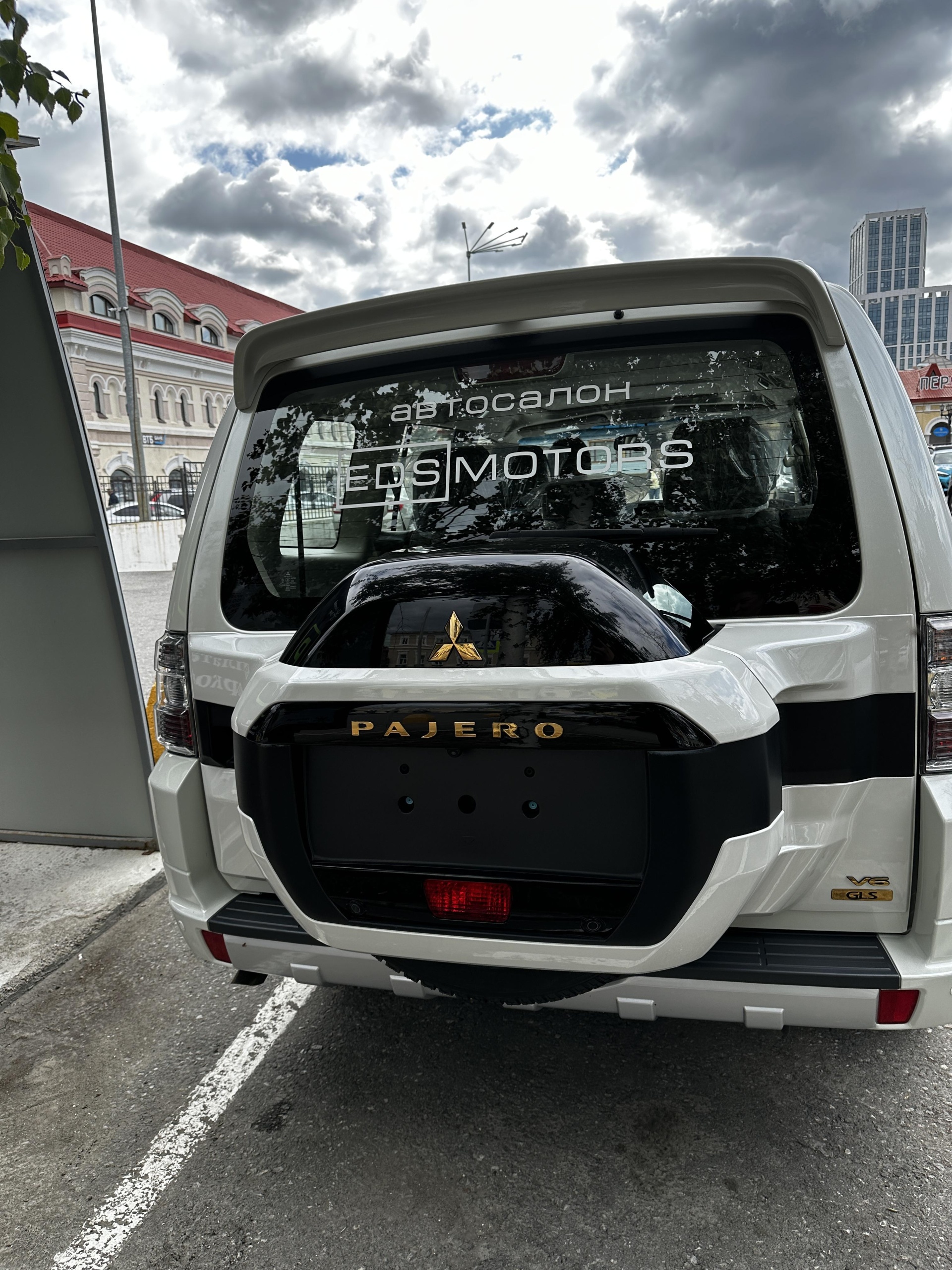 Eds Motors, Гостиный двор, Верхнеторговая площадь, 1, Уфа — 2ГИС