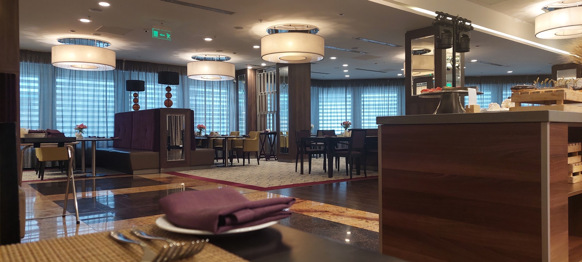 Doubletree by Hilton Tyumen, Орджоникидзе, 46, Тюмень — 2ГИС