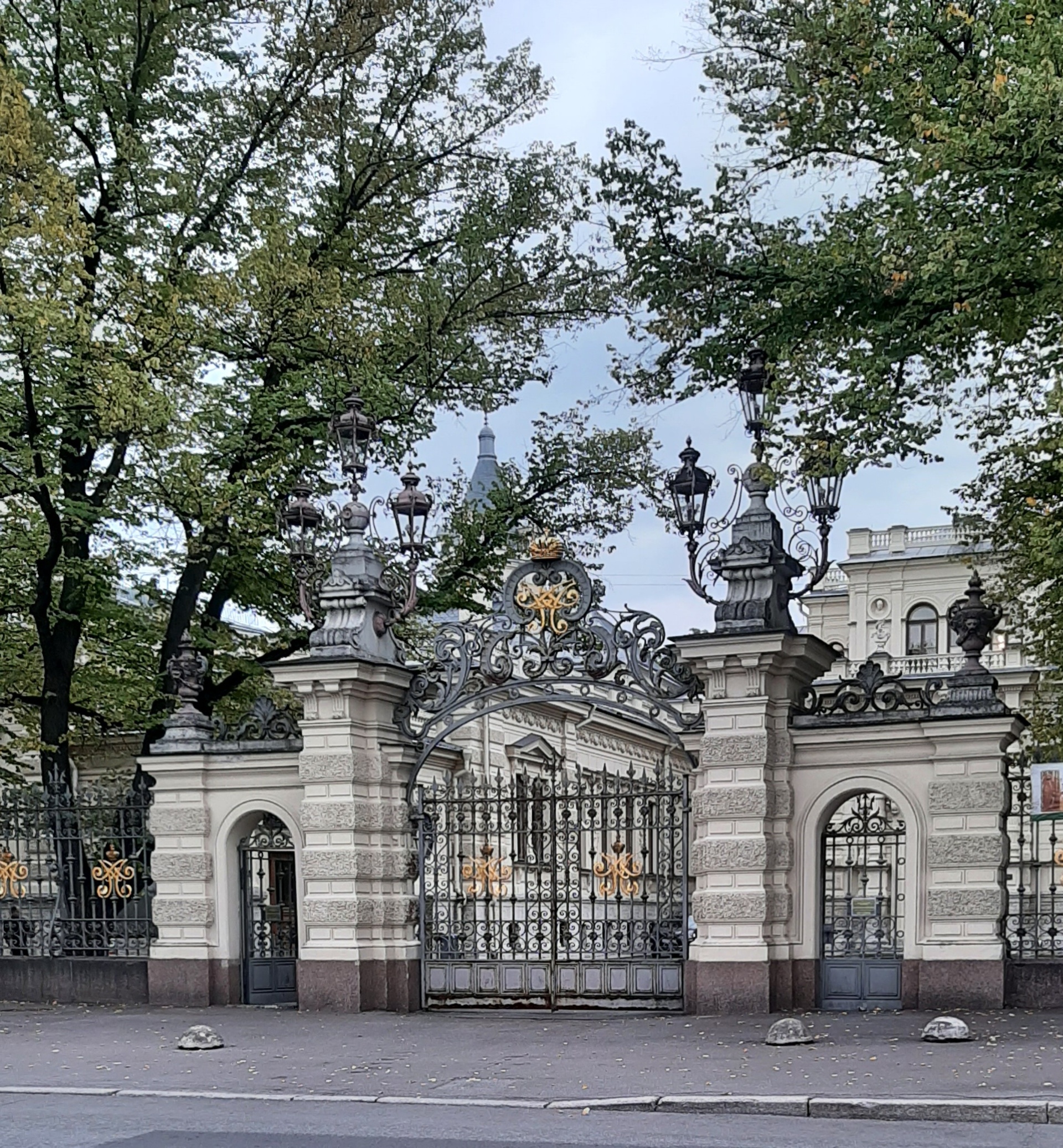 Санкт-Петербургский дом музыки, набережная реки Мойки, 122, Санкт-Петербург  — 2ГИС