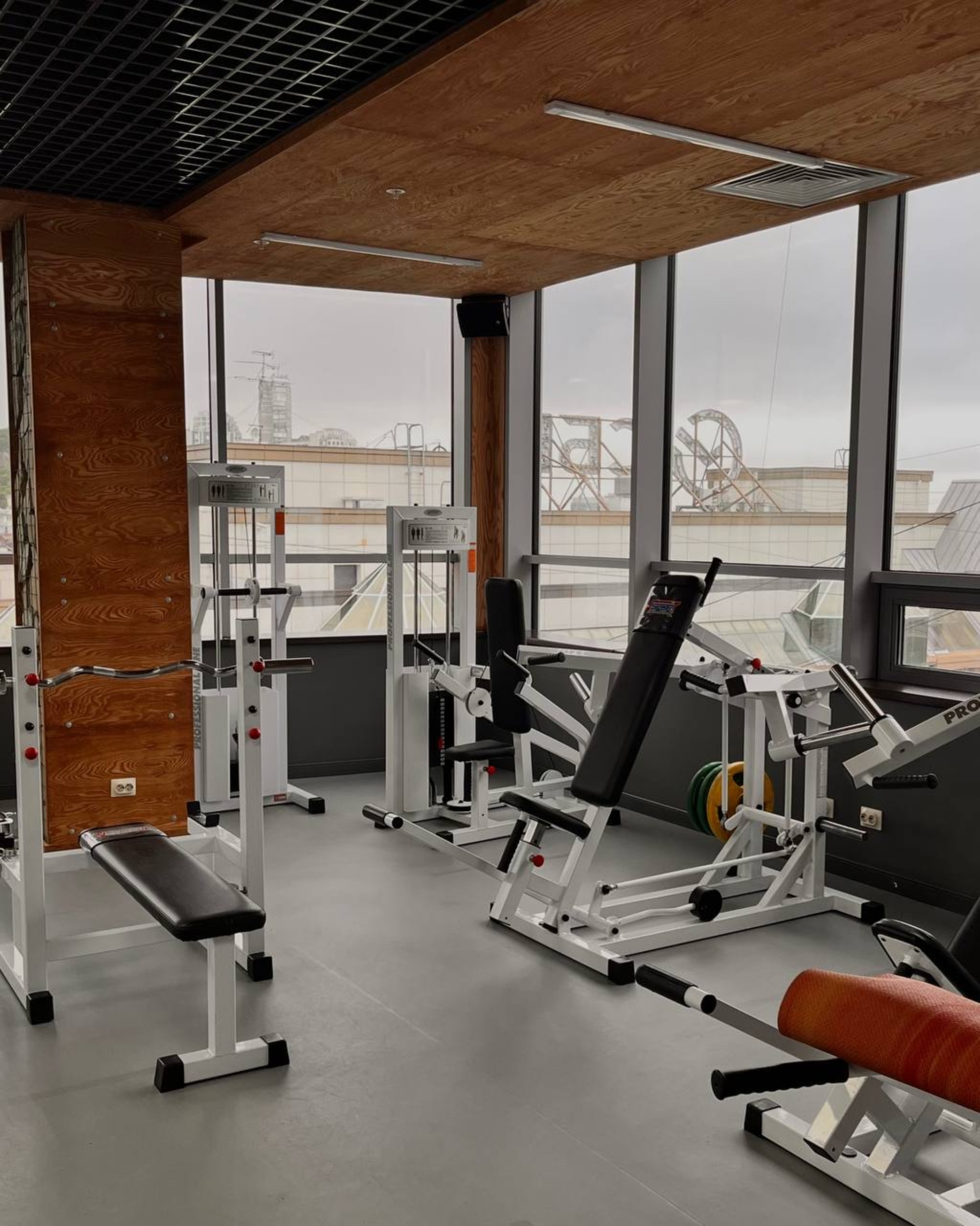 Alpha Gym, тренажерный зал, АДЦ SkyCity, Алеутская улица, 45, Владивосток —  2ГИС