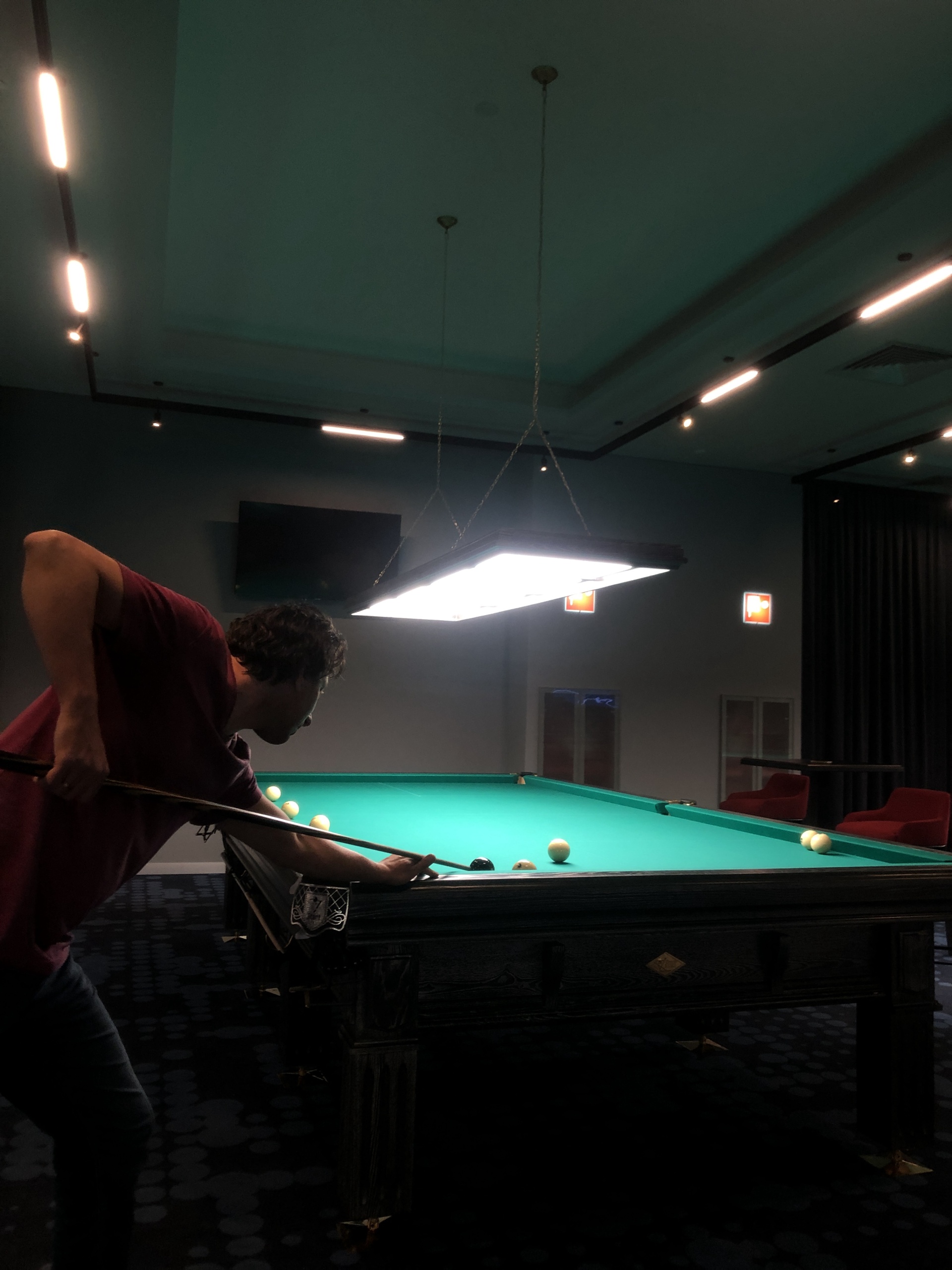 Public club Billiards, ЖК Проспект мира, улица Мира, 47/4, Екатеринбург —  2ГИС