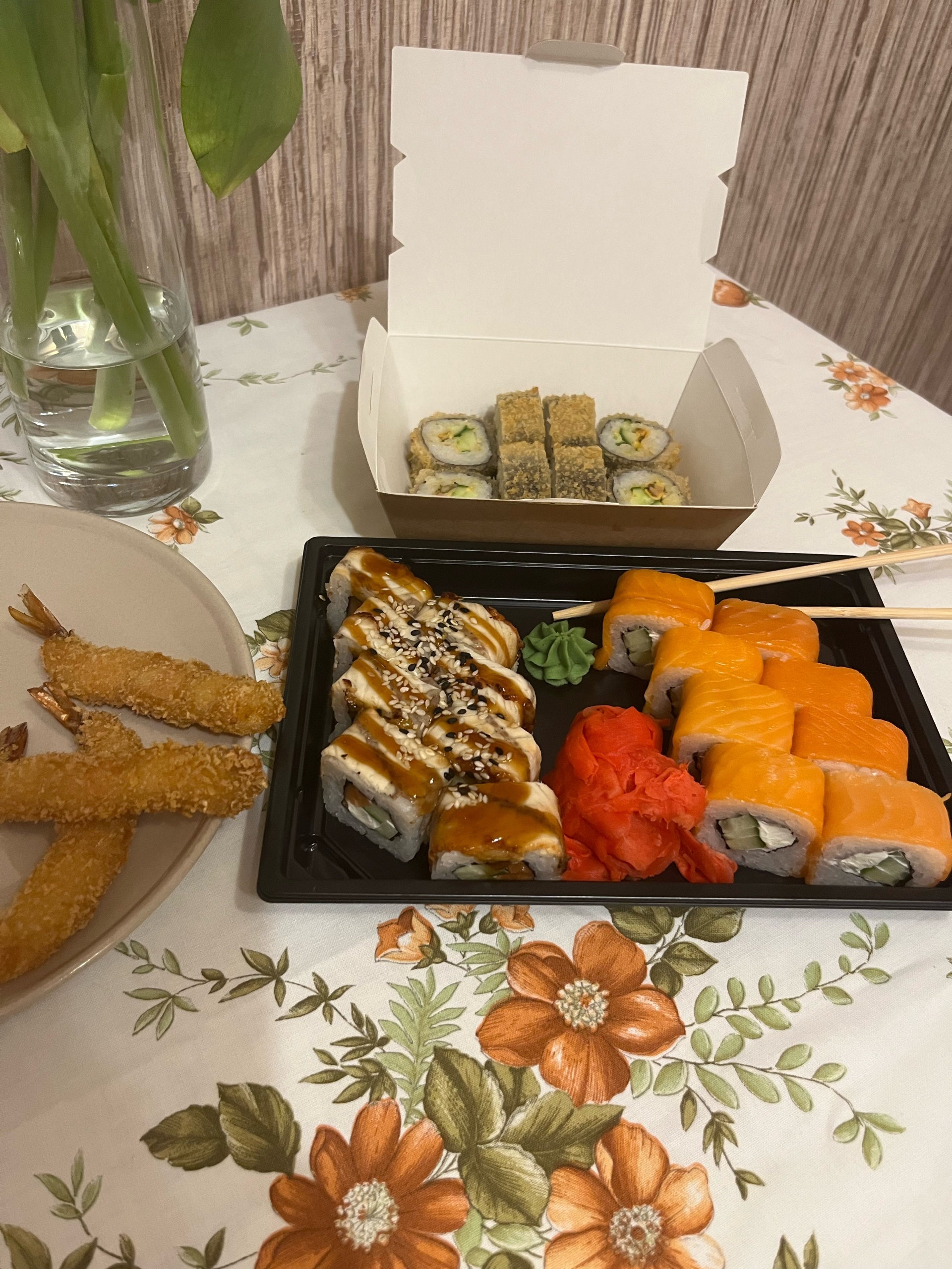 Sushibox, магазин японской кухни, Тухачевский рынок, Тухачевского, 16/1,  Ставрополь — 2ГИС