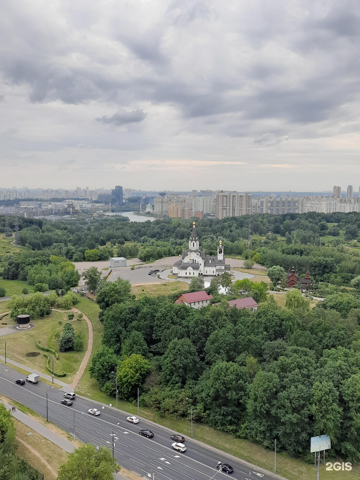 Yes, бизнес-центр, Митинская улица, 16, Москва — 2ГИС