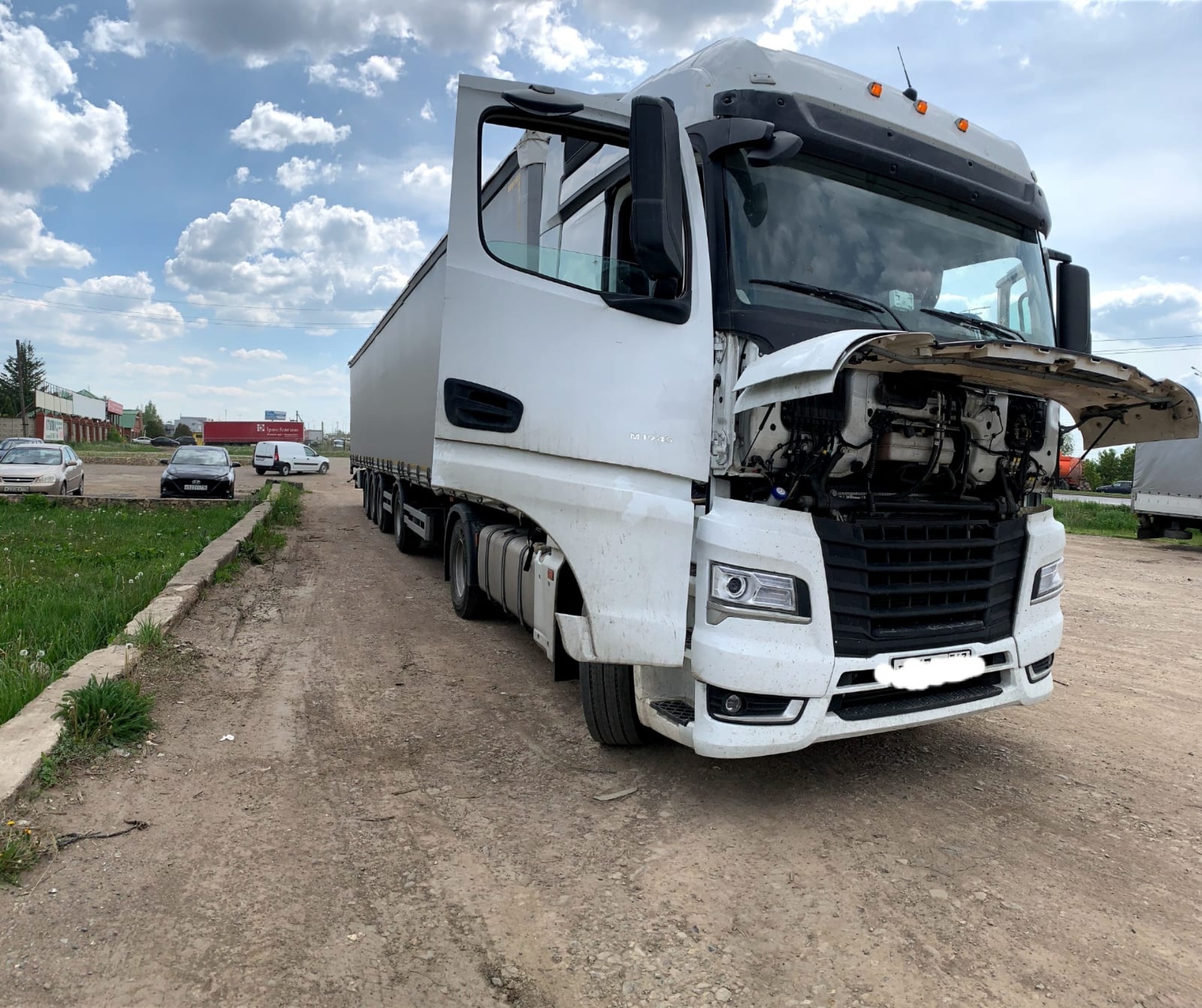 Smart Trucks, сервис по диагностике грузовых автомобилей - цены и каталог  товаров в Набережных Челнах, Мензелинский тракт, 48 — 2ГИС