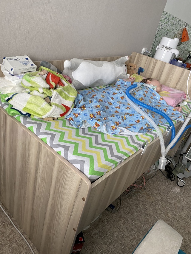 Кровать для ребенка инвалида