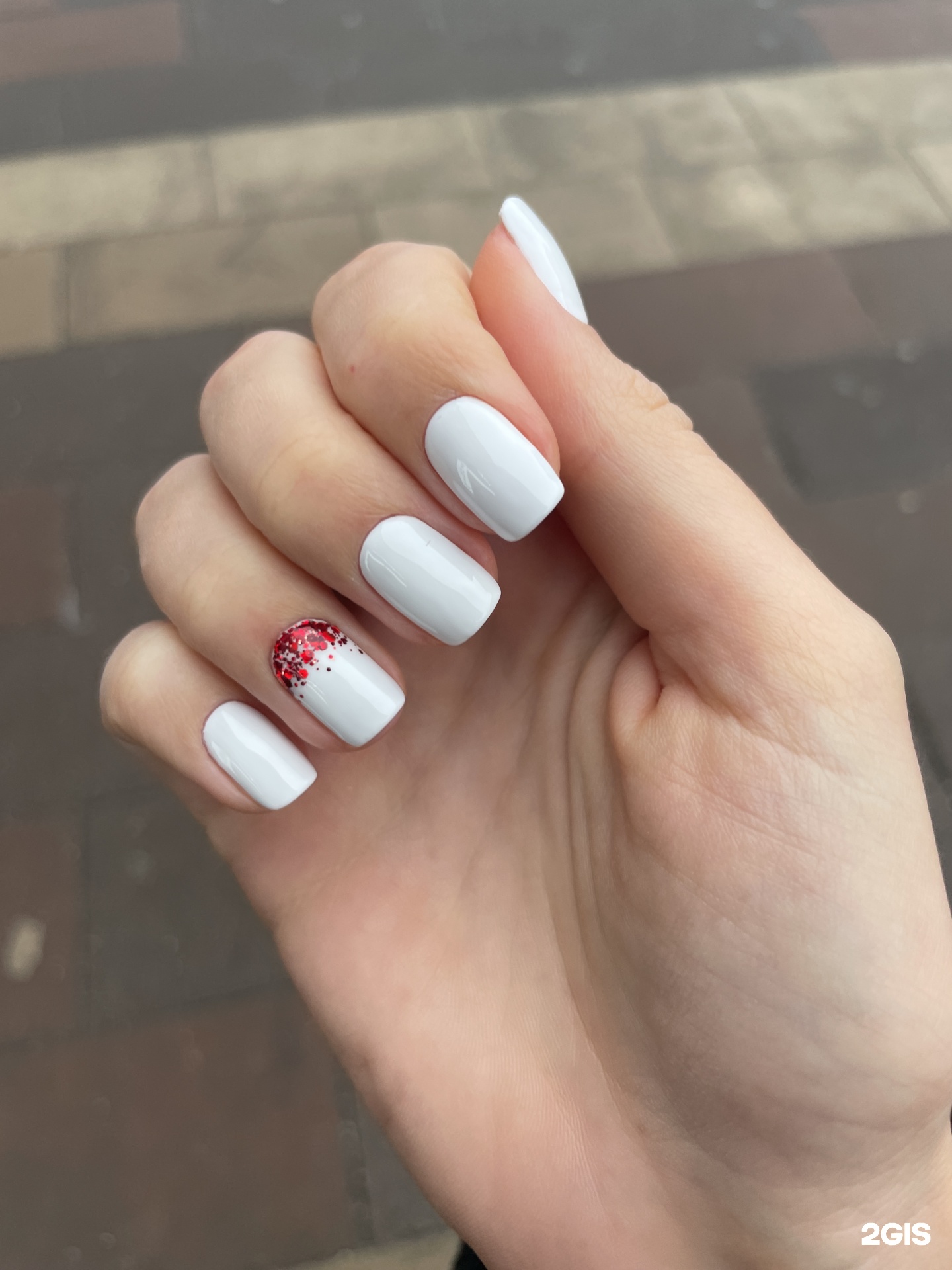 Москвичка nails цветной. Москвичка Nails.