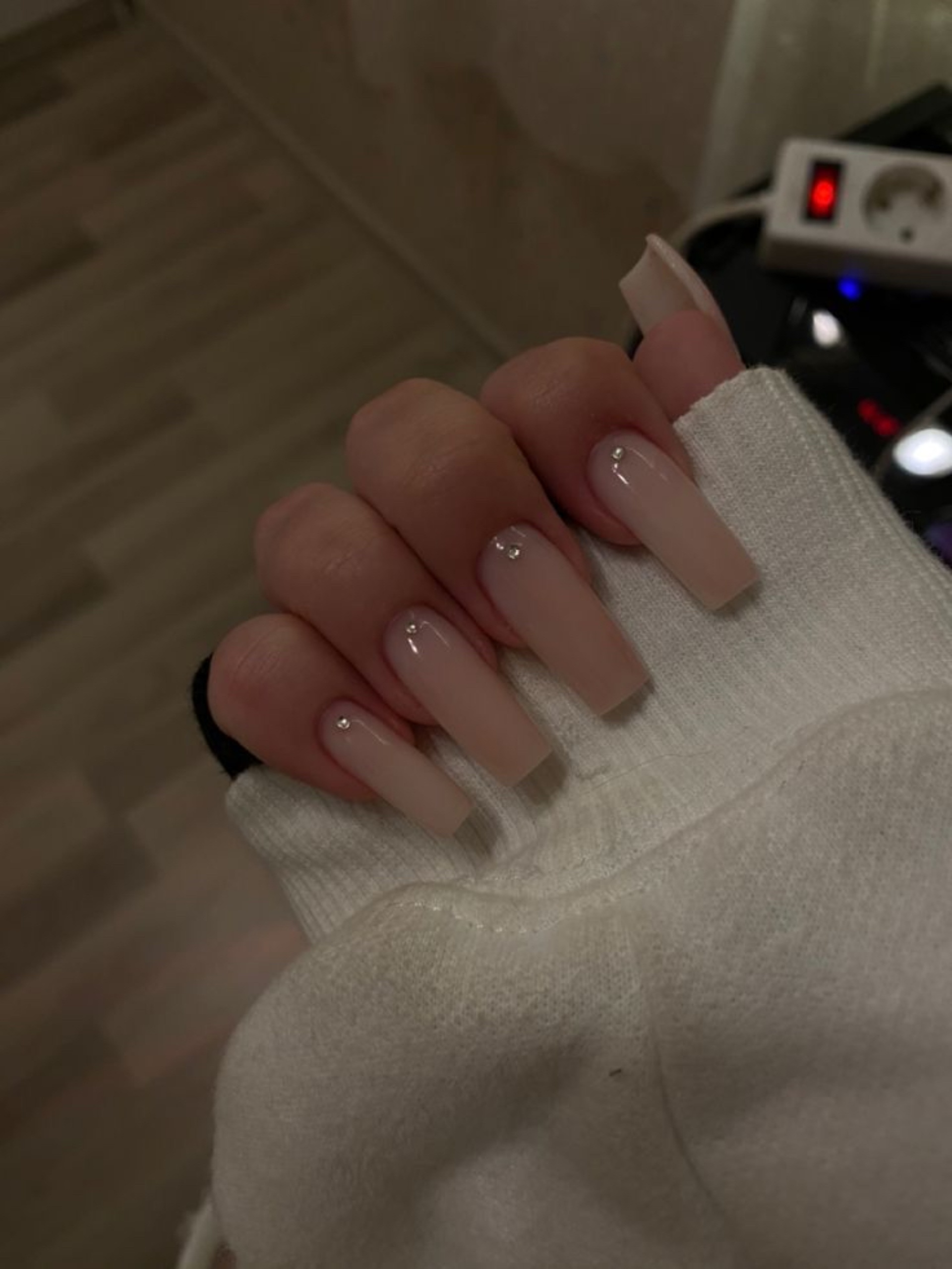 U.NAILS, студия маникюра и педикюра, улица Горького, 53/4, Тверь — 2ГИС