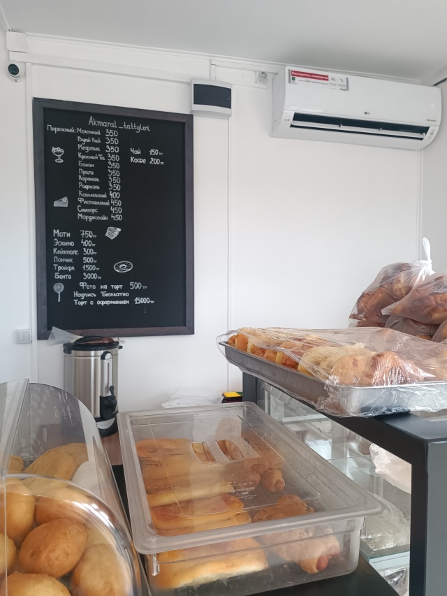 Грек әйелдерінің жалаңаш бейнелері