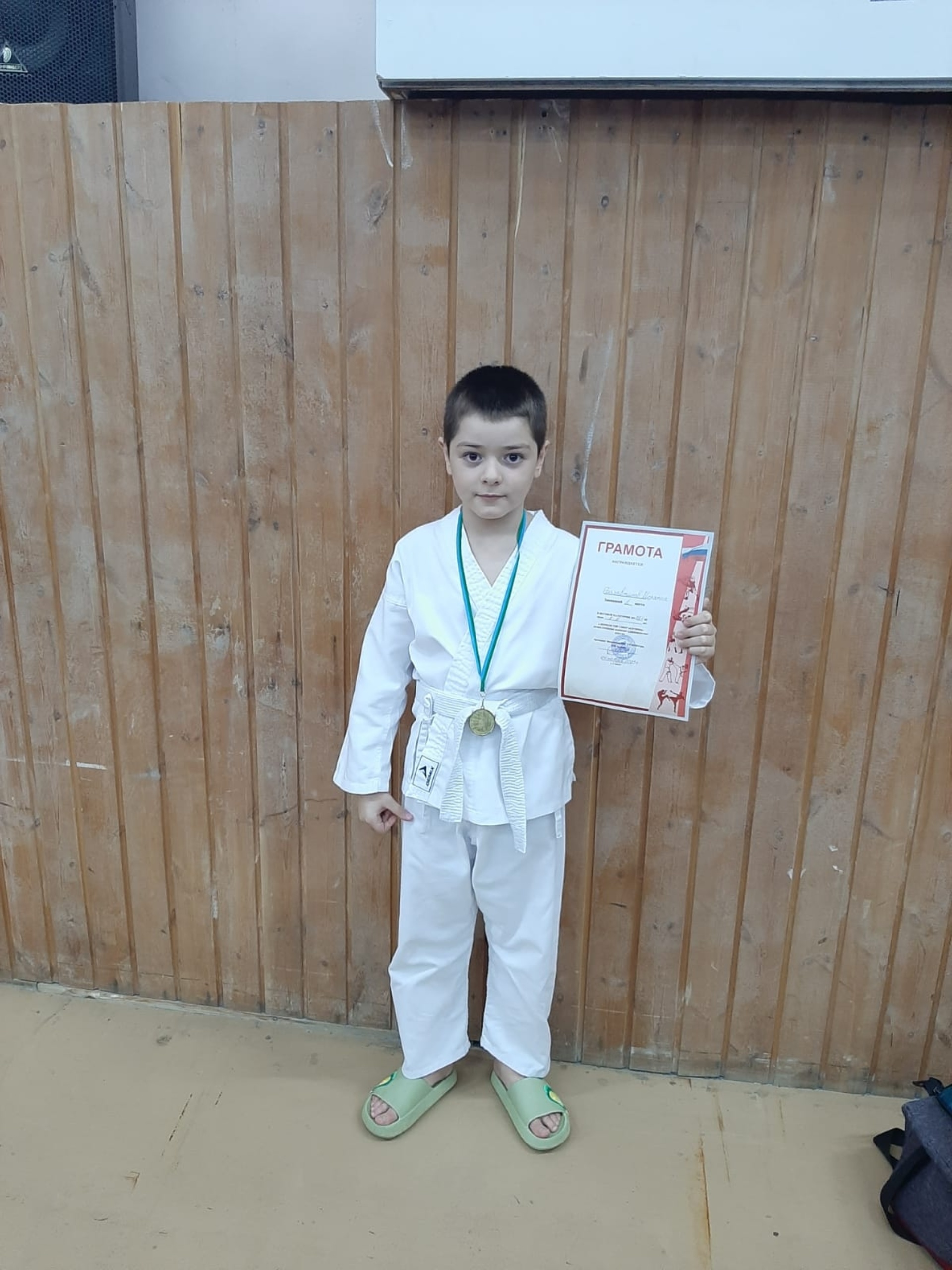 Чемпион86, спортивный клуб, улица Есенина, 8, Сургут — 2ГИС