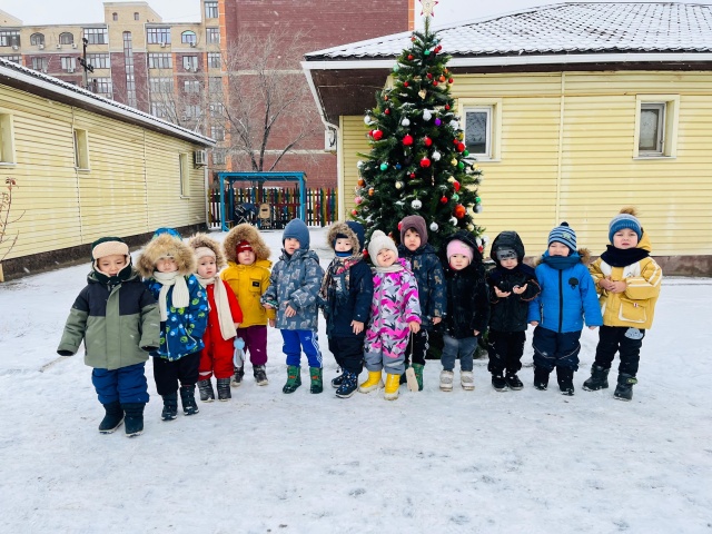 Жапон әйелдері гинекологта жыныстық қатынасқа түседі Меллани Монро анал жопа