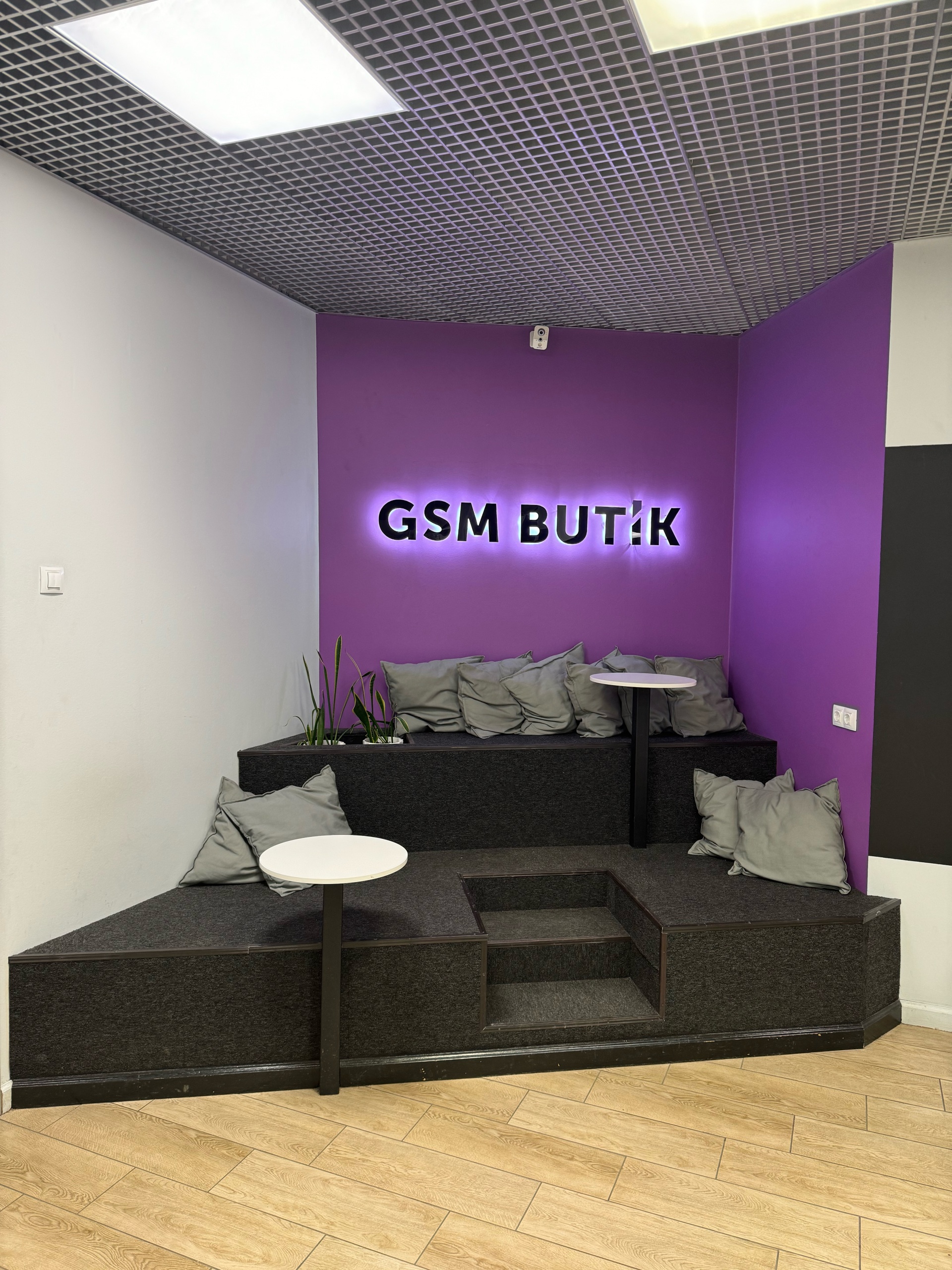 GSM Butik, салон связи, ТОЦ Renaissance hall, Владимирский проспект, 23,  Санкт-Петербург — 2ГИС