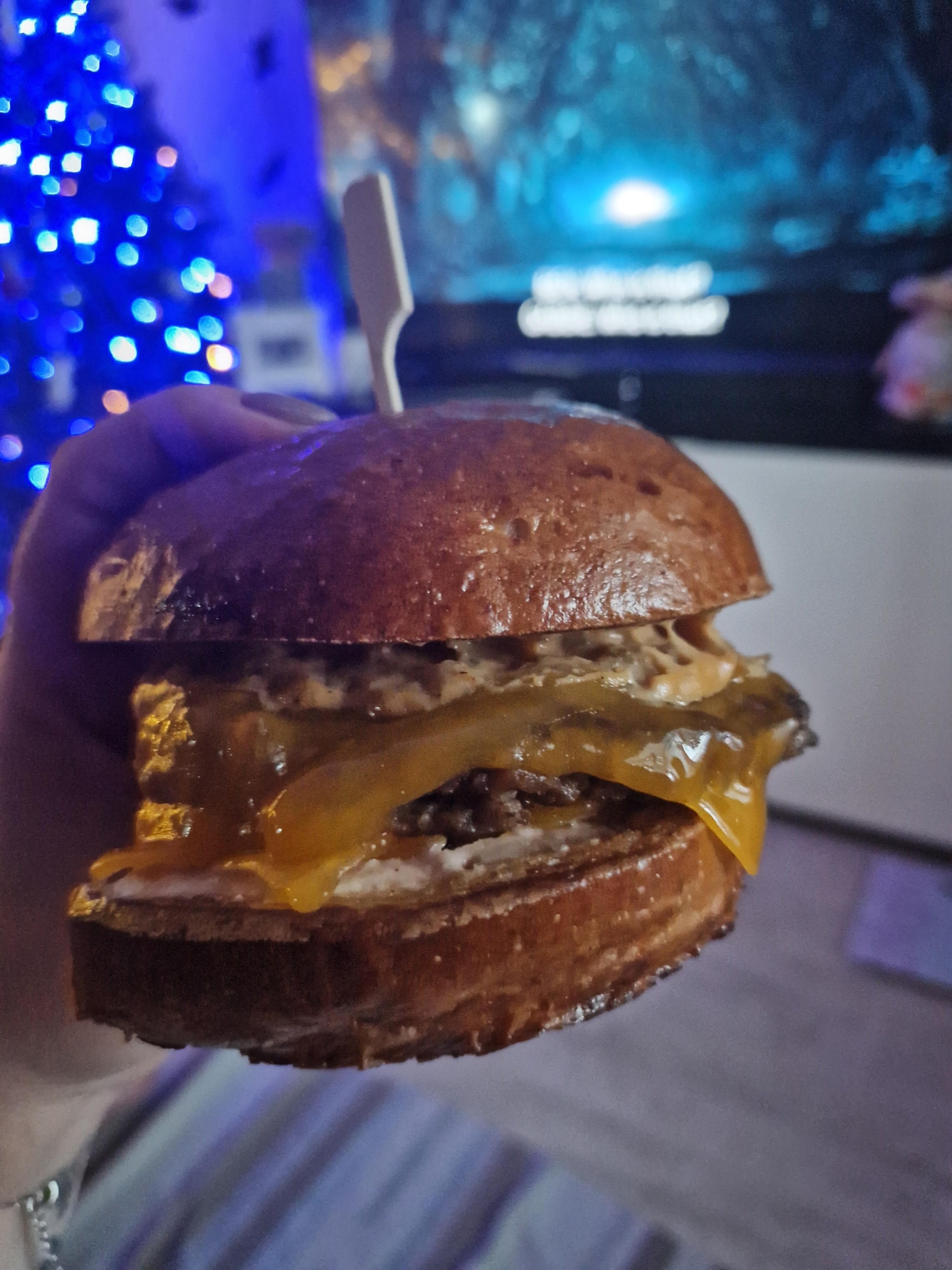 Burgerbox, бургерная, улица Торговая, 12, Абакан — 2ГИС