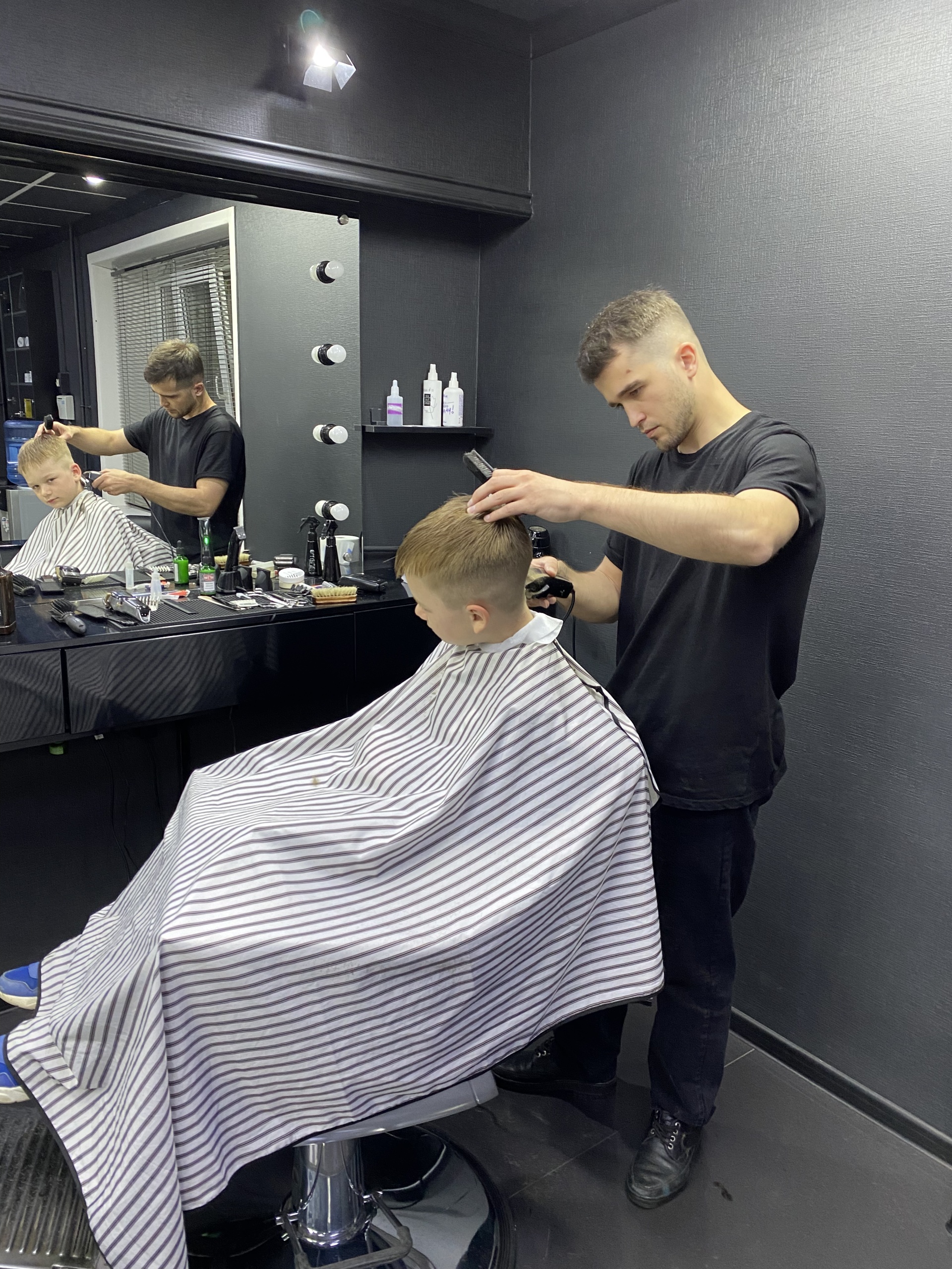 Pride Barber, мужская парикмахерская, Боевая, 63, Астрахань — 2ГИС