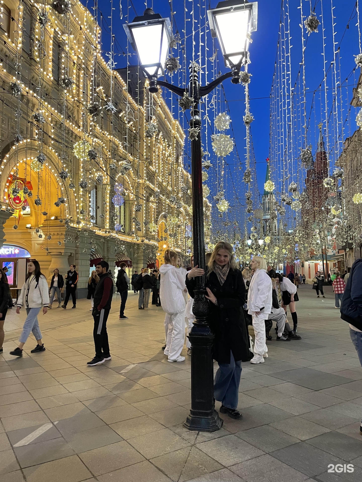 Никольская улица в москве