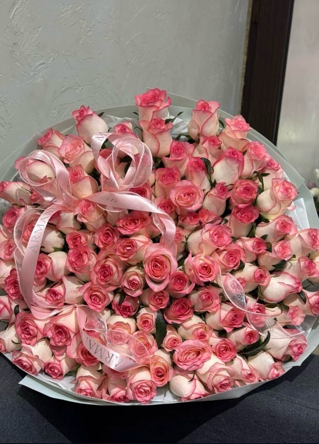 Ескі еркектердің порно фотосуреттері Акварельді қызғалдақпен кестелеу үлгілері