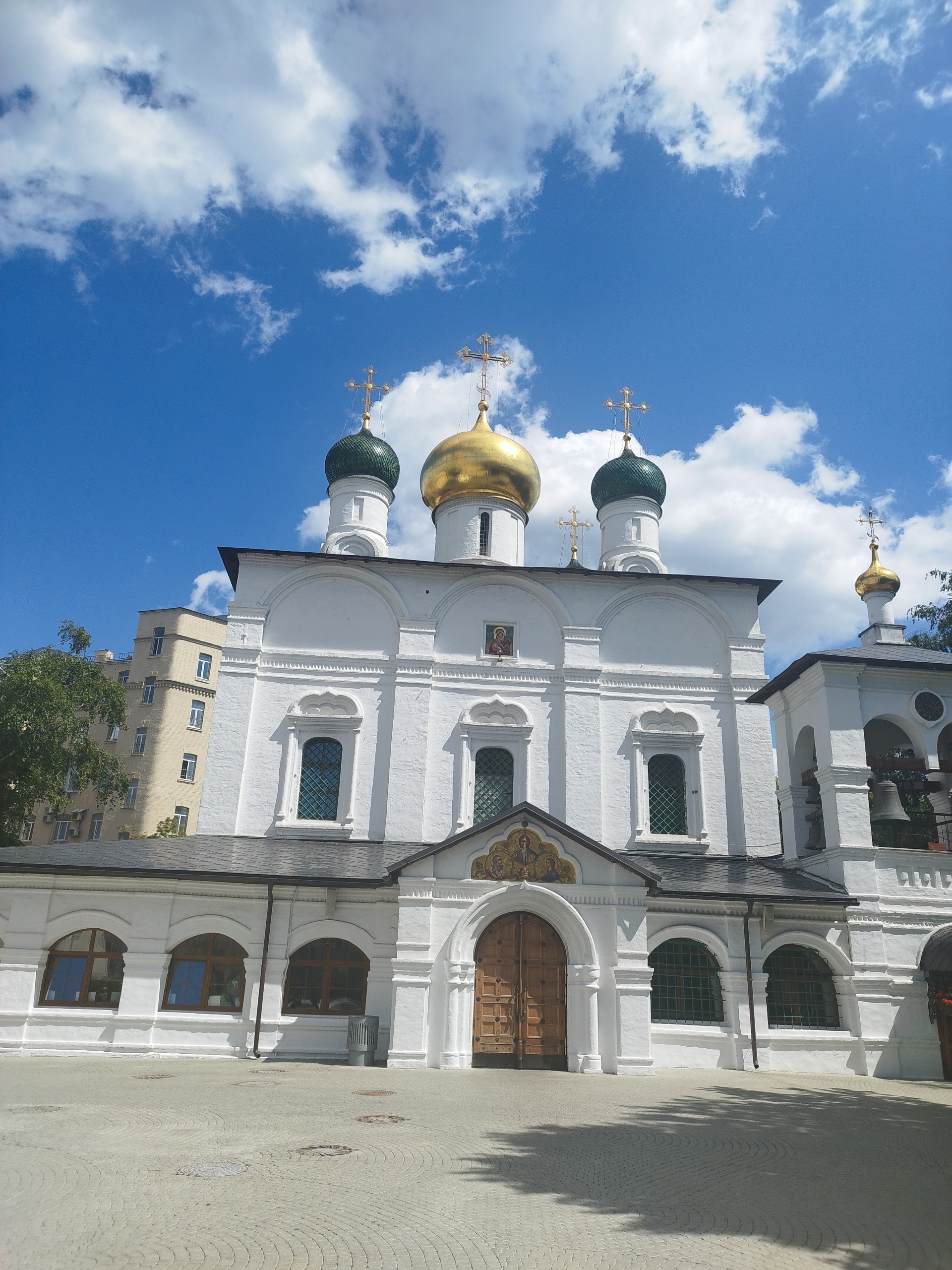 Храм Сретения Владимирской Иконы Божией Матери, улица Большая Лубянка, 19  ст1, Москва — 2ГИС