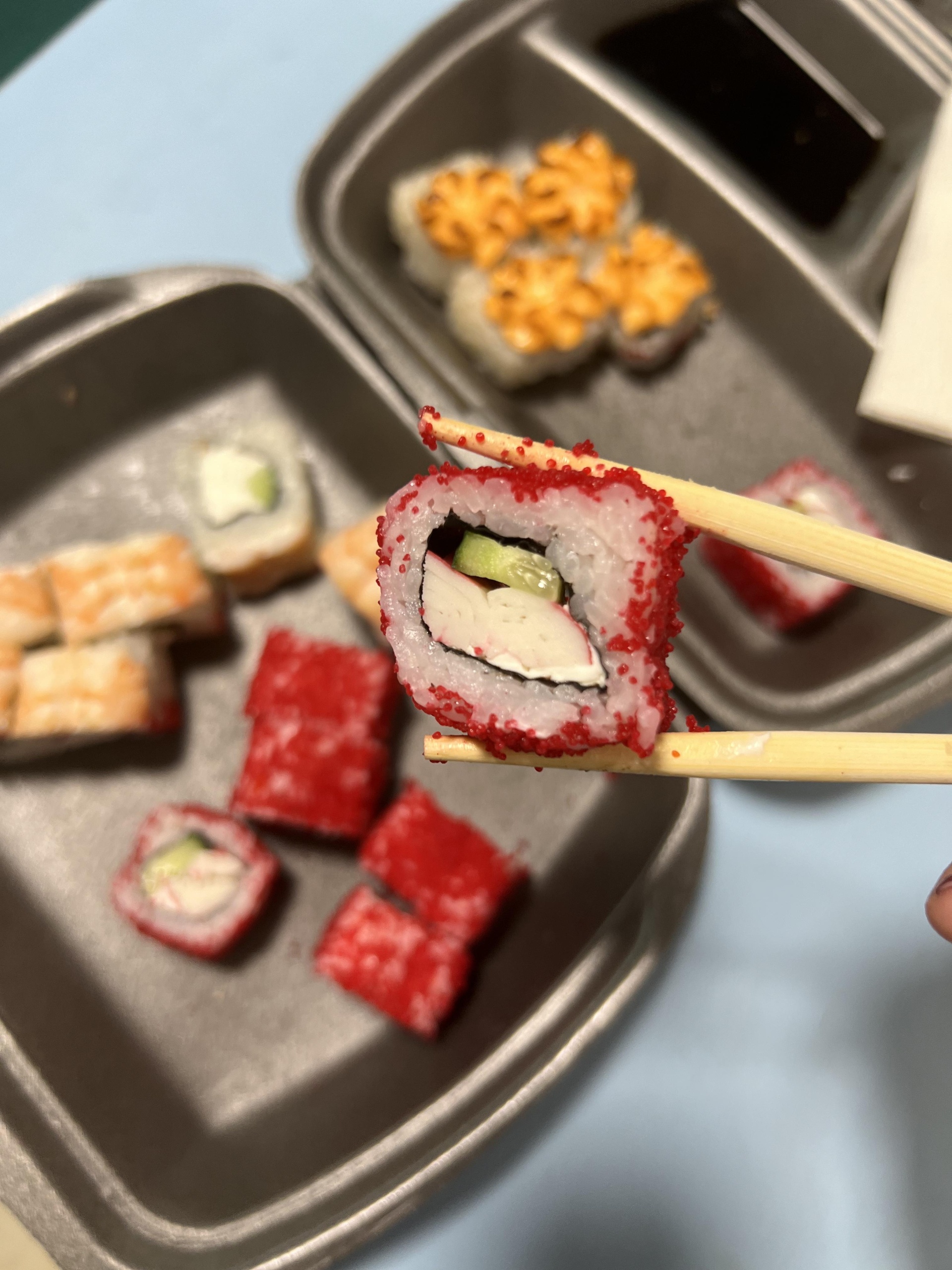 SushiRolls, улица Розы Люксембург, 77, Киров — 2ГИС