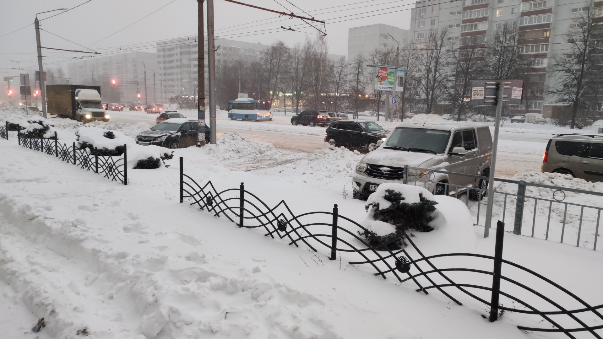 СберБанк, проспект Ленинского Комсомола, 20, Ульяновск — 2ГИС