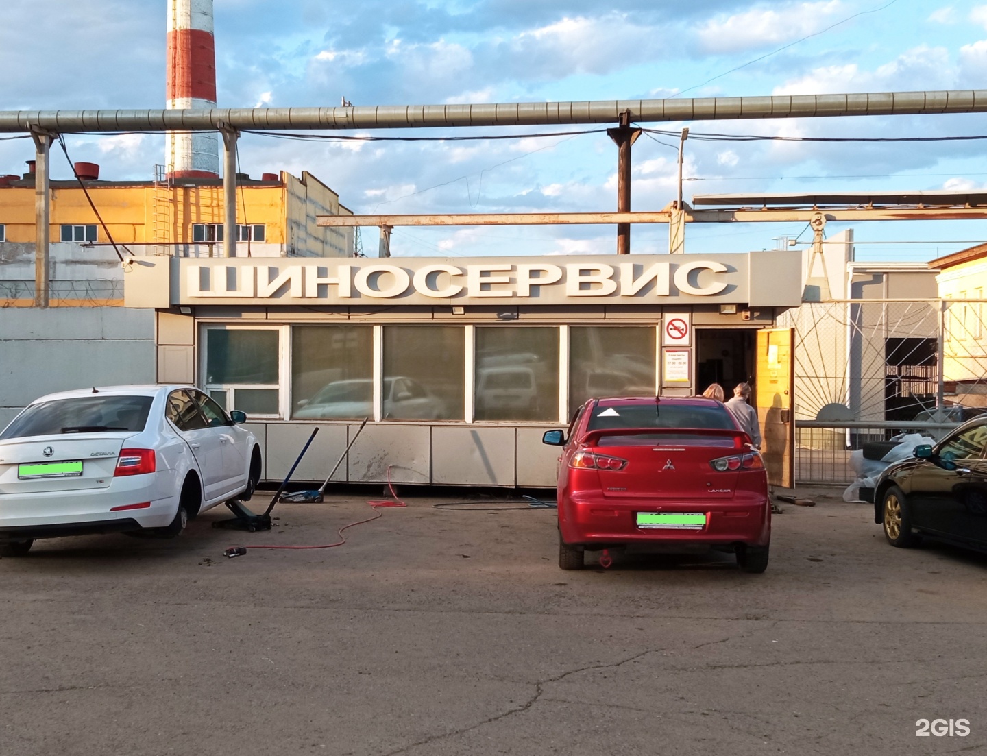 Pit stop, сеть шиномонтажных мастерских, улица Тотмина, 22Б, Красноярск —  2ГИС