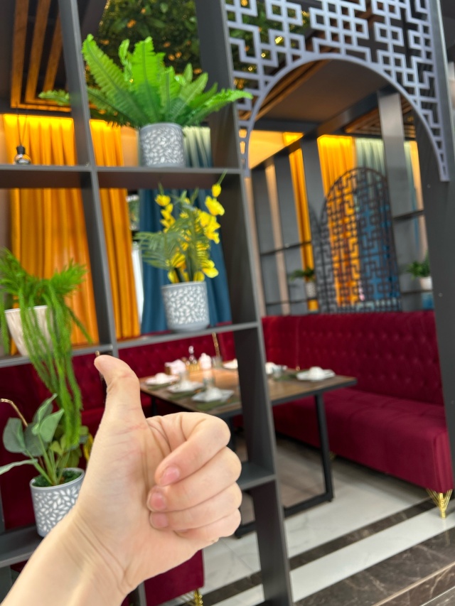 Томпақ әйелдердің жалаңаш суреттері