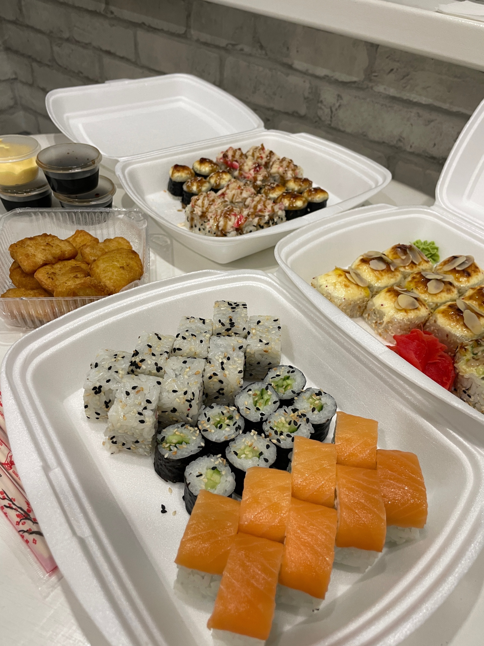 Sv sushi, Маршала Жукова, 8а, Туапсе — 2ГИС