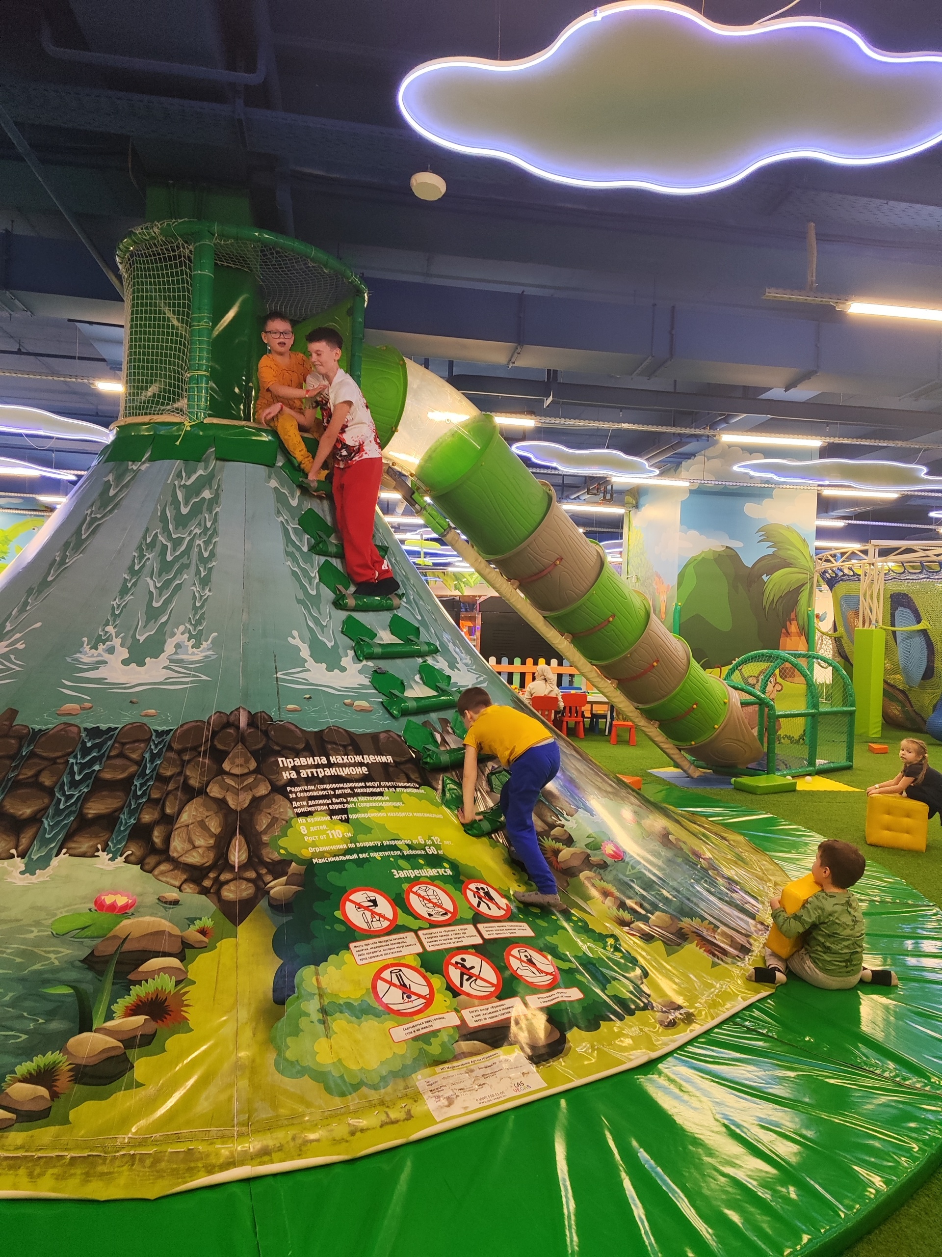 Jungle Park, семейный парк развлечений, ТРЦ Prime Plaza, улица Каховка,  29а, Москва — 2ГИС