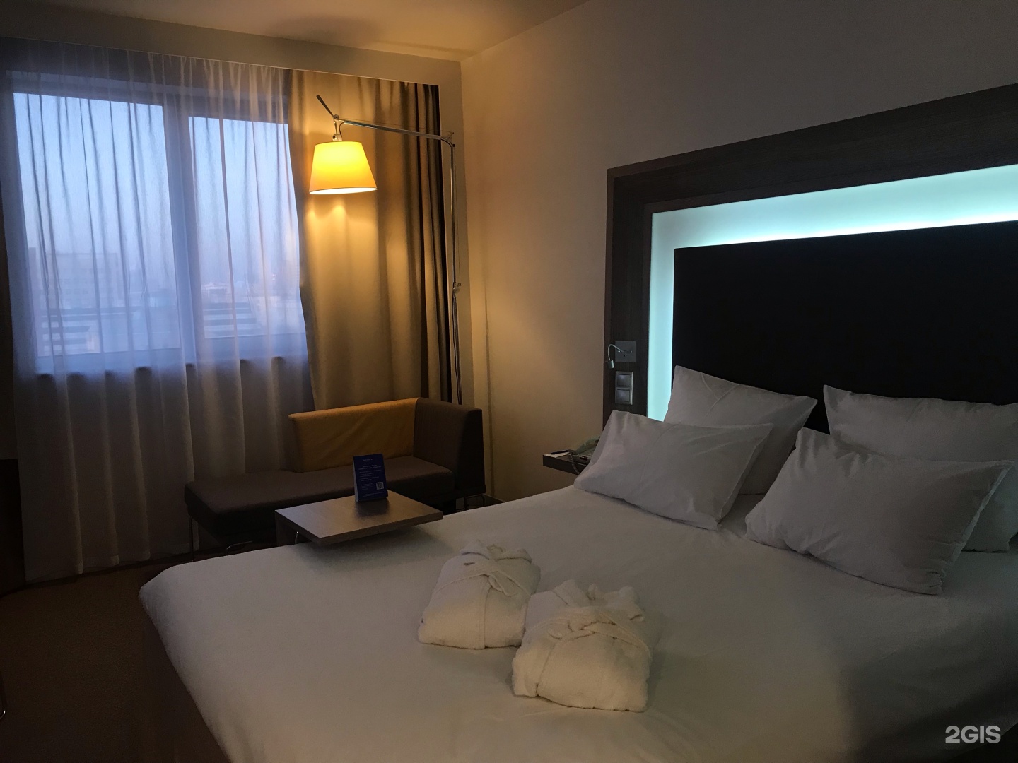 Novotel Екатеринбург Центр, гостиница, Энгельса, 7, Екатеринбург — 2ГИС