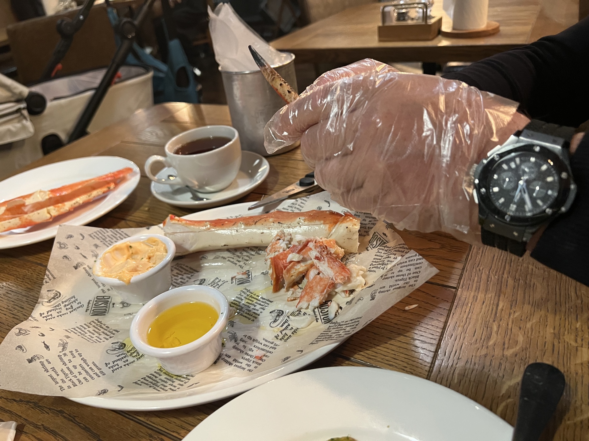 Boston seafood&bar, первый креветочный ресторан, БЦ Вивальди Плаза,  Летниковская улица, 2 ст1, Москва — 2ГИС