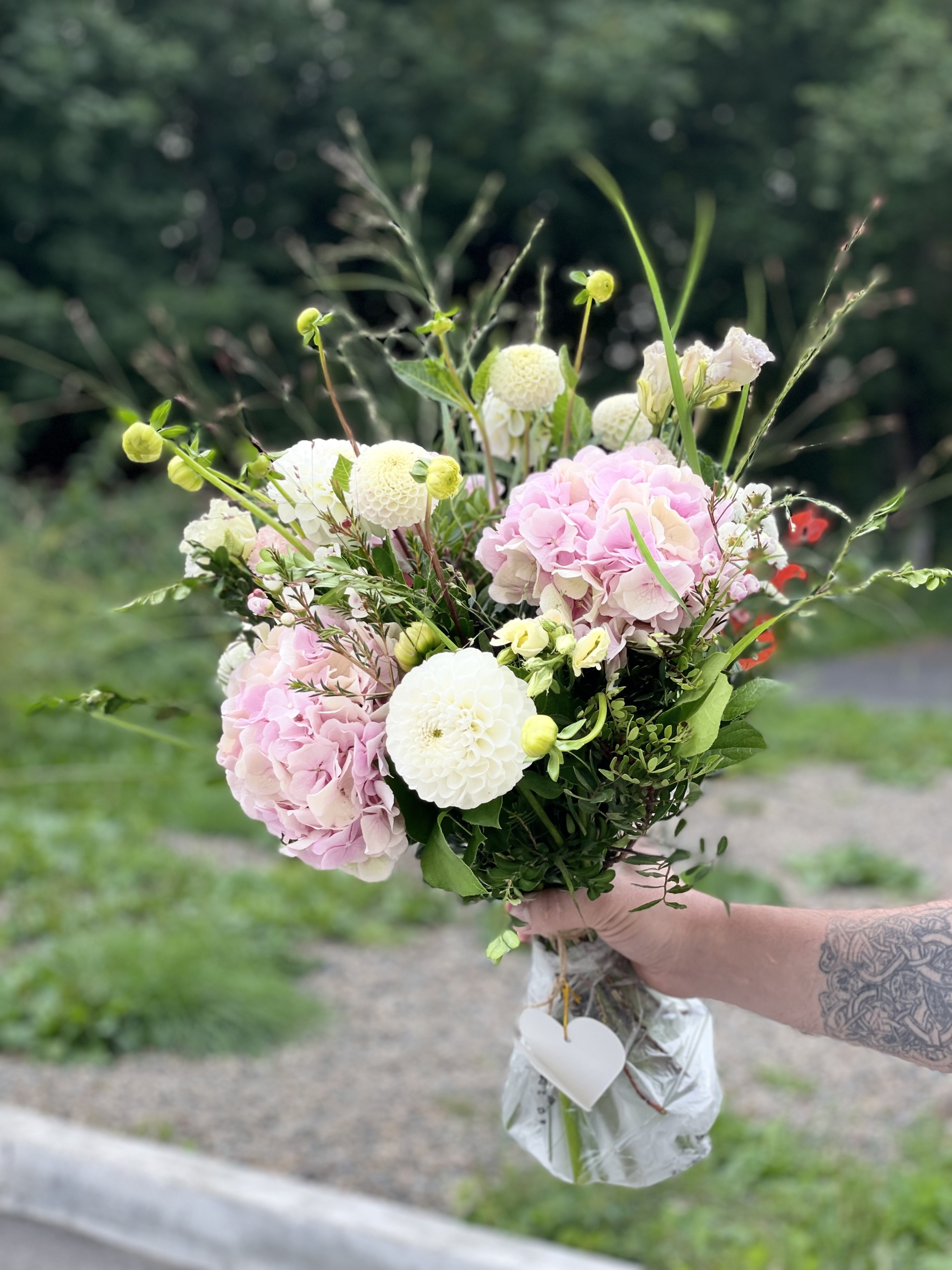 Flowers, флористическая мастерская, проспект Металлургов, 50, Новокузнецк —  2ГИС