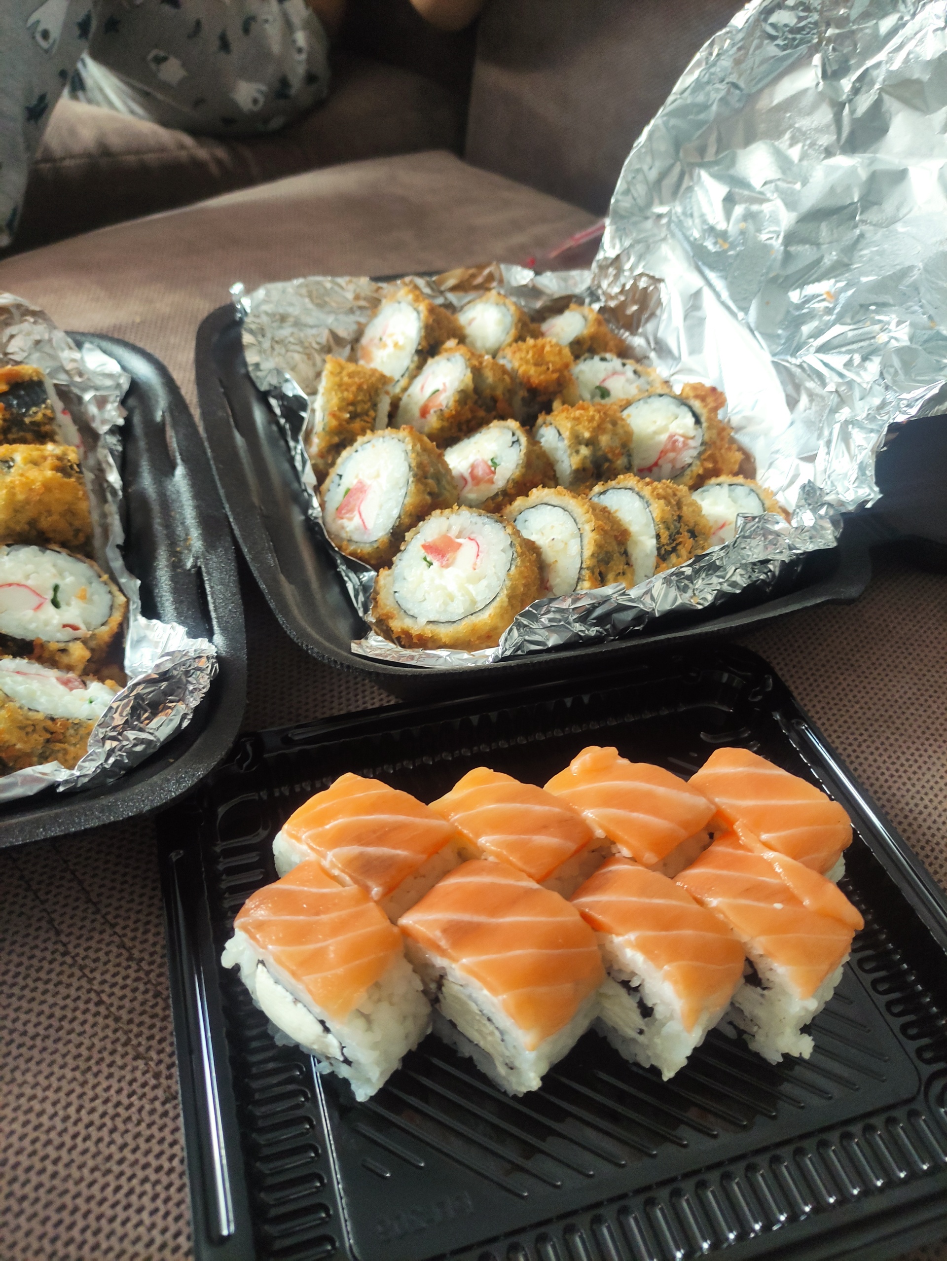 KIT SUSHI, служба доставки, Александра Радищева улица, 4/2, Бийск — 2ГИС