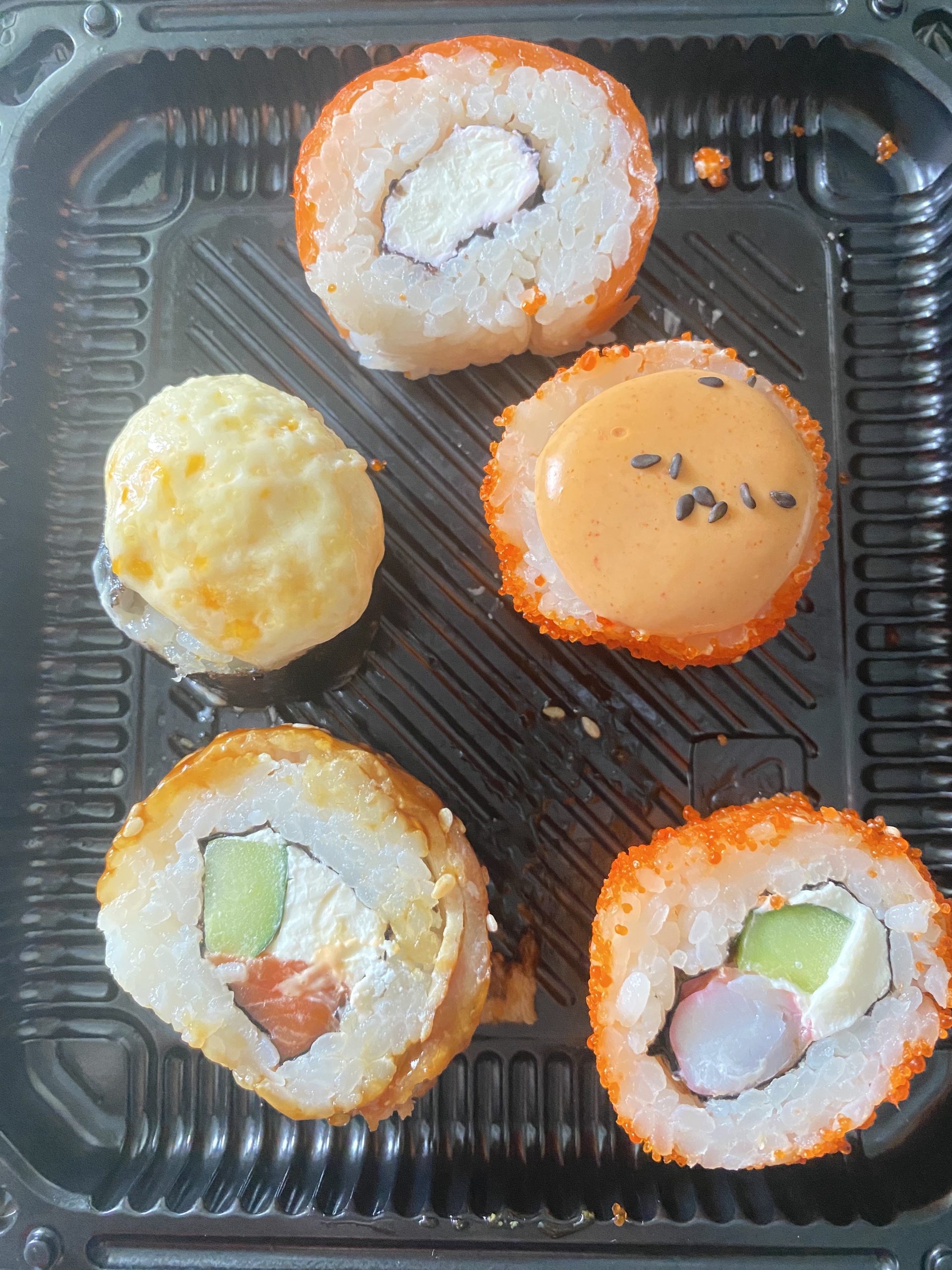 Sushi roll, магазин японской кухни, ФанФан, Ясная, 2, Екатеринбург — 2ГИС