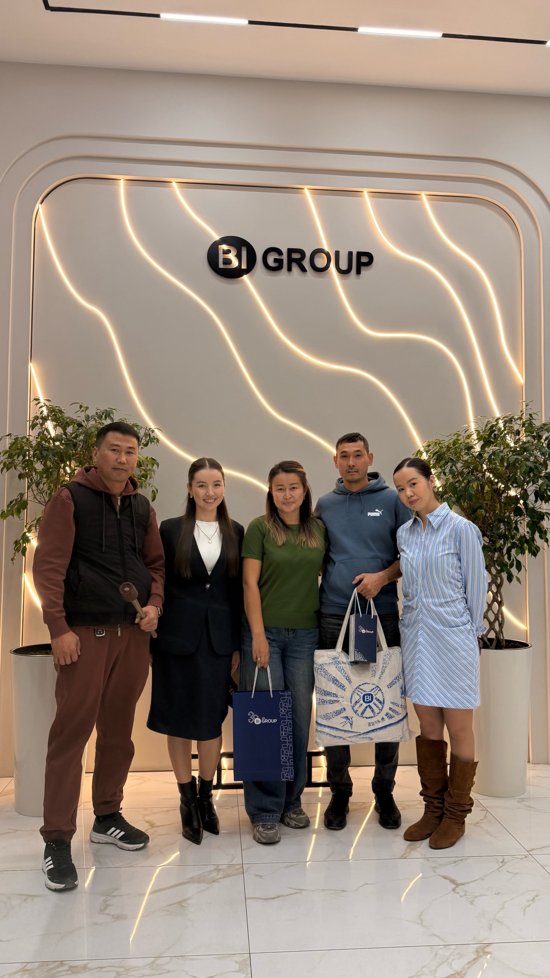 Шатырдағы орыс секс Жалаңаш Кармен Маура