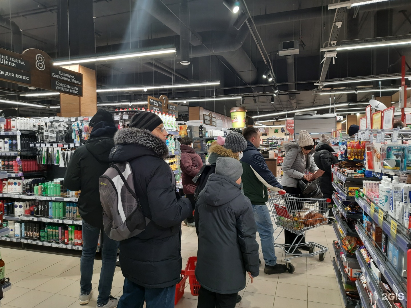 Spar, супермаркет, ТЦ Первый, Береговая, 1, Первоуральск — 2ГИС